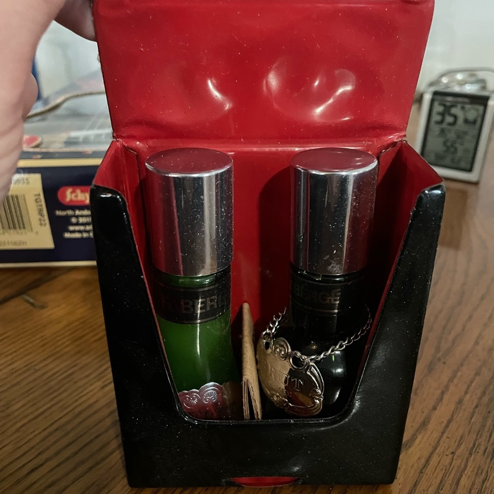 Mens cologne and after shave 1.5 oz of each